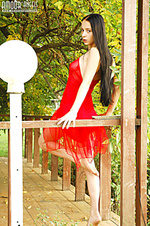 Free nude women pictures in the park