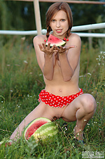 Free pictures of people having amour angels in red dress