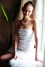 Slim milk erotic nudeie
